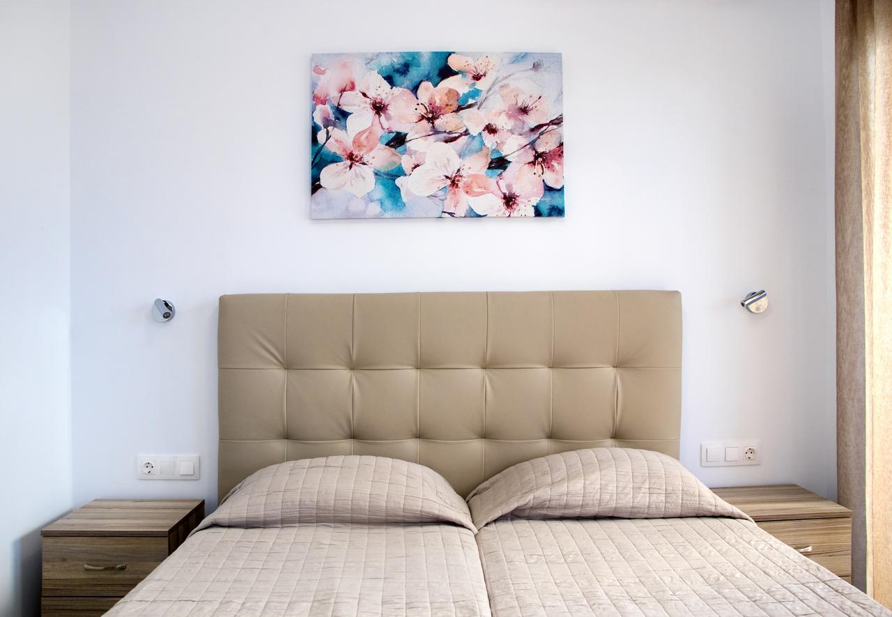 Gennadi Gardens Exclusive Apartments Kültér fotó